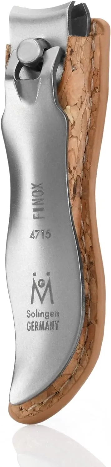GERMANIKURE Small nail clipper with cork case