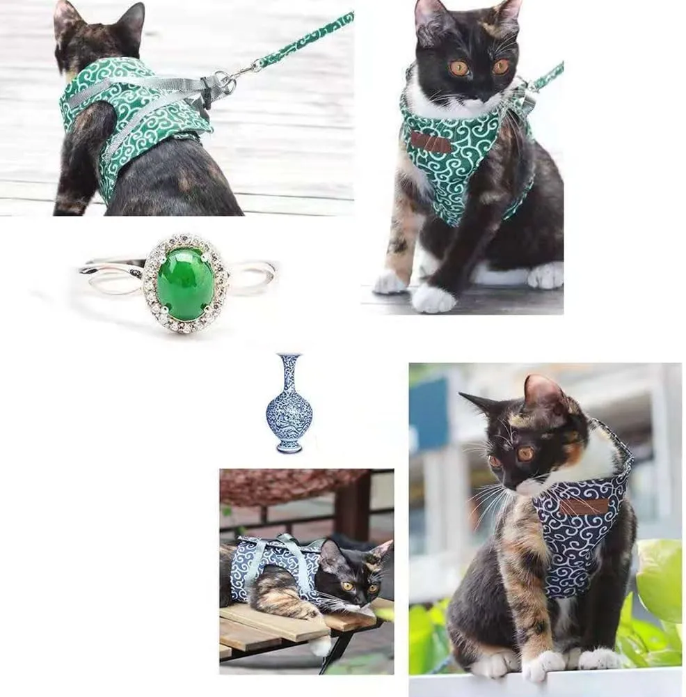 Niowatchted Cat Dogs Vest Harness and Leash Anti-Break Away Chest Strap Cat Clothes, Adjustable Pet Harness Jackets Soft Comfortable, for Outdoor Walking, Travel, Hiking (Red, X-Small)