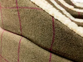The Eden Collection Round Bed - Berry Plaid